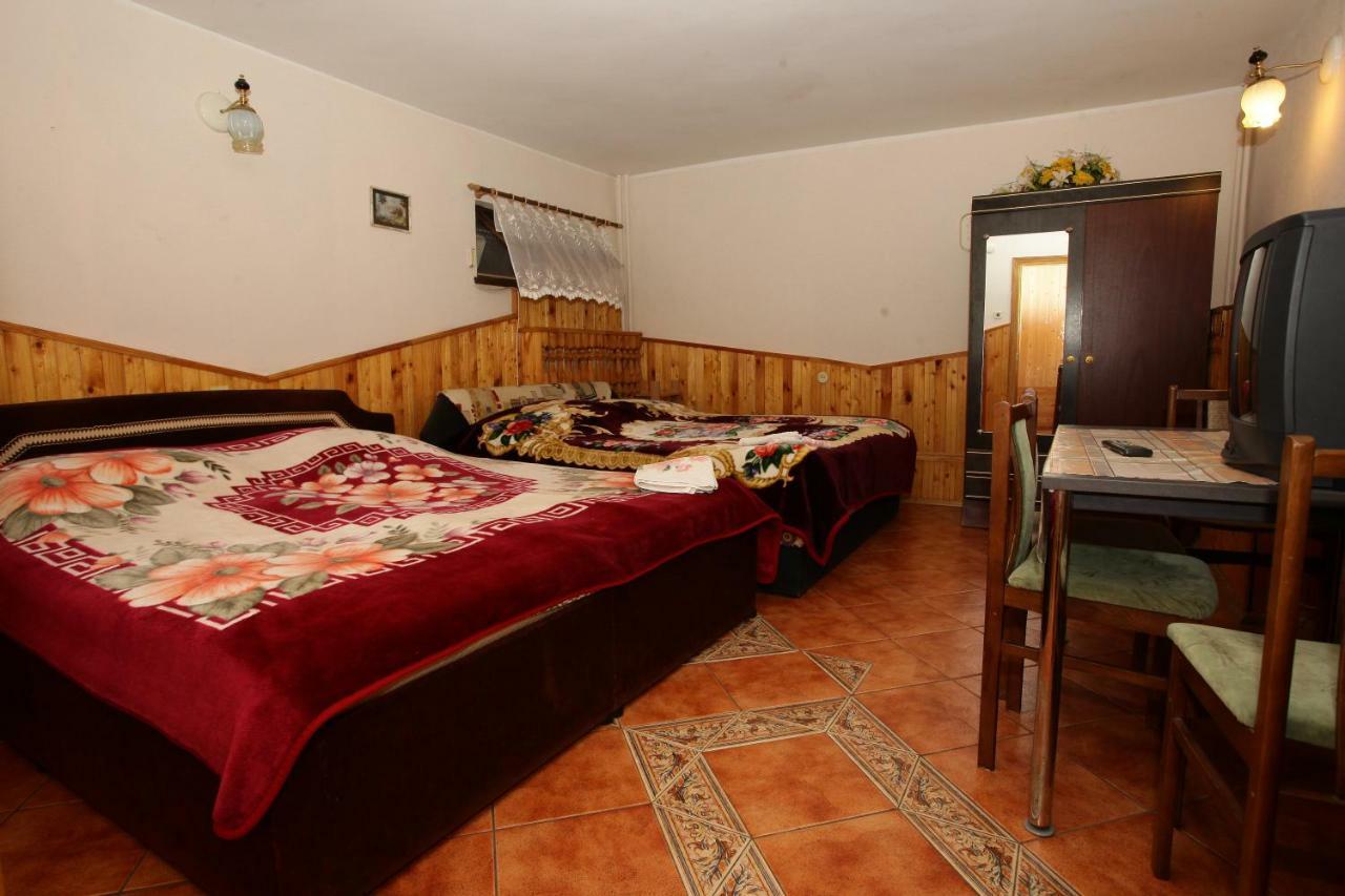 Vila Pas Justina Παλάγκα Εξωτερικό φωτογραφία